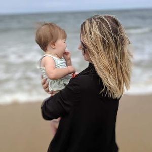 Meet your Posher, Rhian